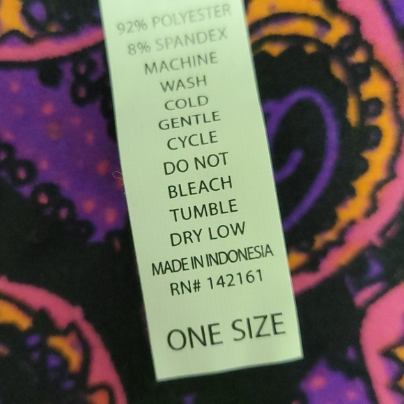 Lularoe Black Purple Owl Leggings OS - Picture 5 of 8